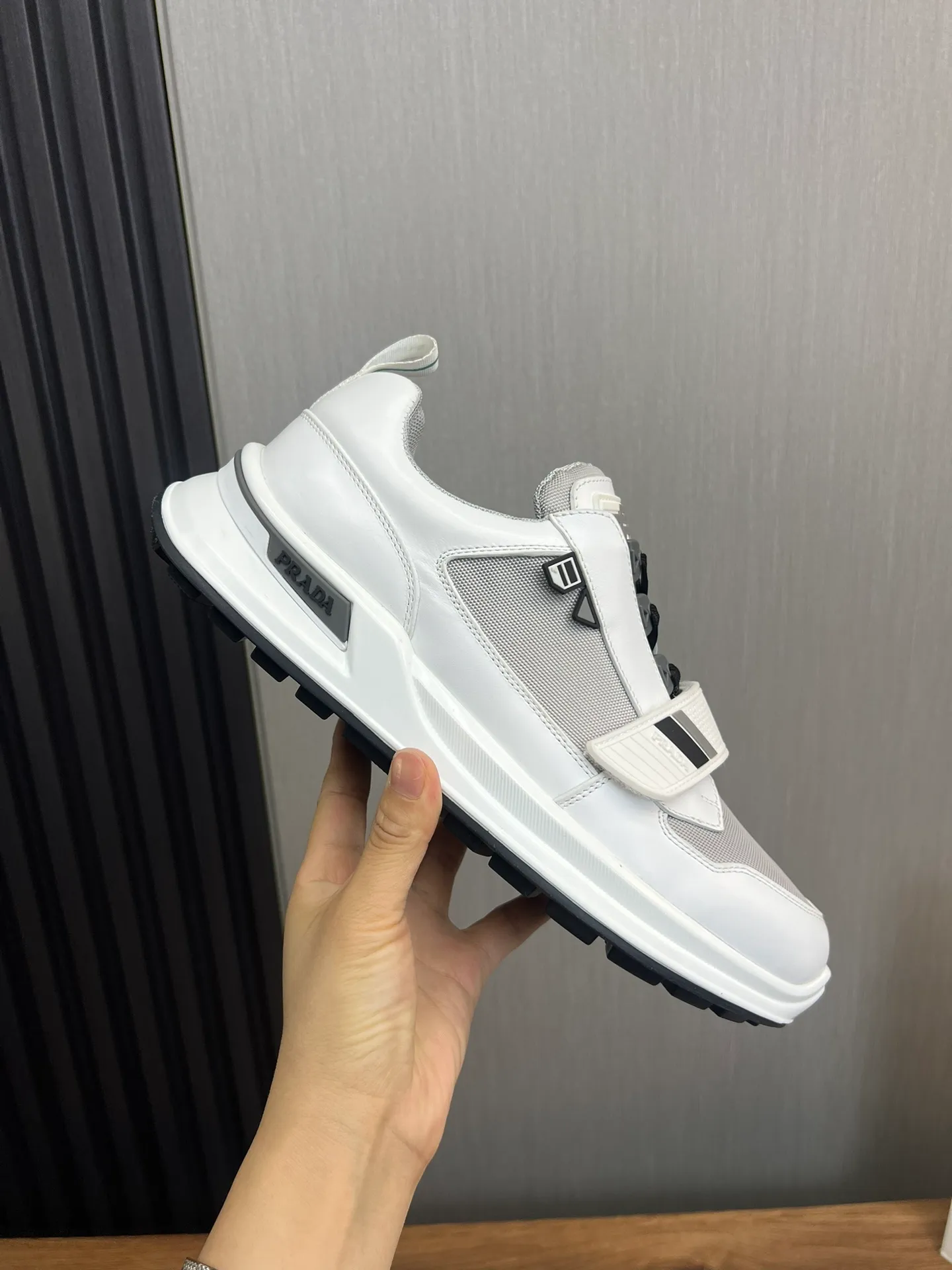 Men's shoes 💰620💰 [PRADA] Men's shoes are popular in the counter, official website is synchronized, high-quality shipments ✔️Original cowhide stitching mesh + cowhide lining, 1🆚1 replica, original original bottom, 38-45 (45 customized, non-refundable)